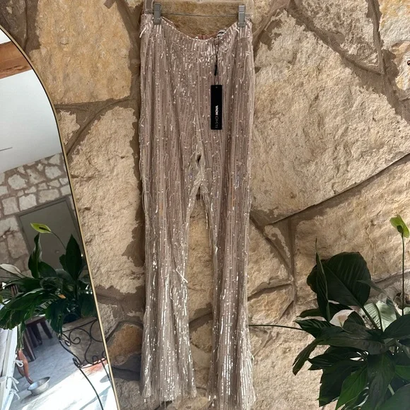 NWT Fashion Nova Out All Night Sequin Pant in Color Cream Size Small NEW BRIDAL - Picture 5 of 6